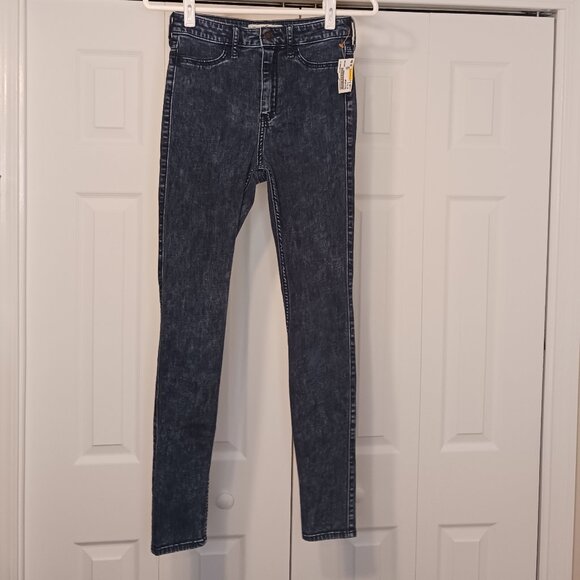Hollister Denim - 3/$18 or 5/$25 Hollister Blue Hollister California Size 3